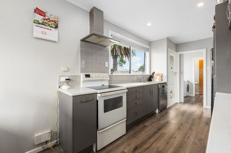 Photo of property in 11a Fox Place, Cloverlea, Palmerston North, 4412