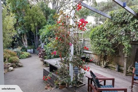 Photo of property in 12 Maire Street, Eastbourne, Lower Hutt, 5013