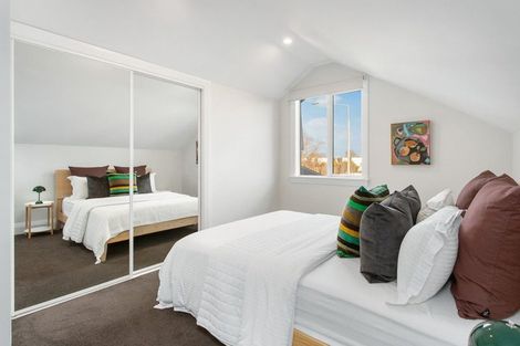 Photo of property in 3 Strowan Road, Strowan, Christchurch, 8052