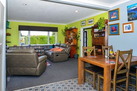 Photo of property in 1012 Heretaunga Street East, Parkvale, Hastings, 4122