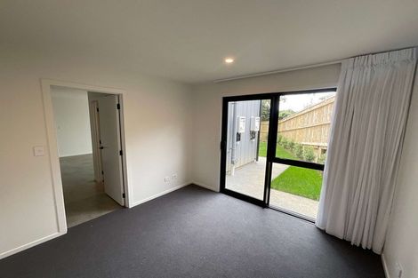 Photo of property in 30a Waiwaka Terrace, Strandon, New Plymouth, 4312