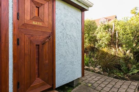 Photo of property in 26 Porterfield Street, Macandrew Bay, Dunedin, 9014