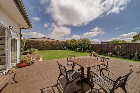 Photo of property in 9 Crown Close, Prebbleton, 7604