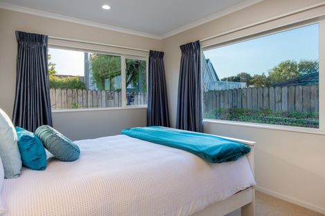 Photo of property in 2/35 Kowhai Road, Mairangi Bay, Auckland, 0630