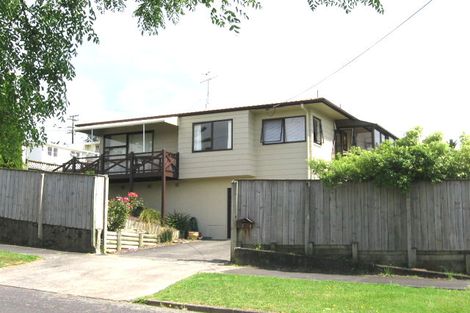 Photo of property in 2 Peter Mulgrew Street, New Windsor, Auckland, 0600