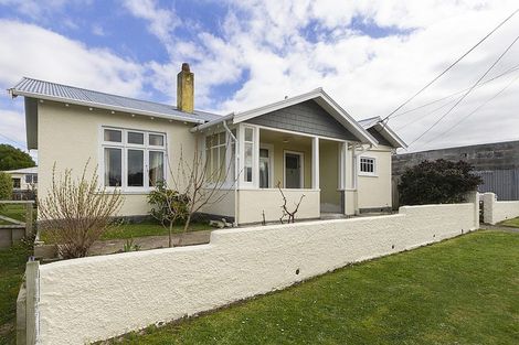 Photo of property in 24 Lune Street, South Hill, Oamaru, 9400