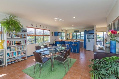 Photo of property in 53 Rua Avenue, Waitarere Beach, Levin, 5510