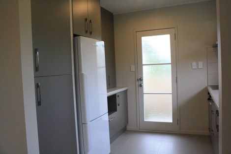 Photo of property in 2/2 Thurston Place, Bucklands Beach, Auckland, 2012