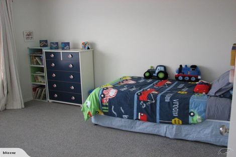 Photo of property in 17 Styak Street, Stonefields, Auckland, 1072