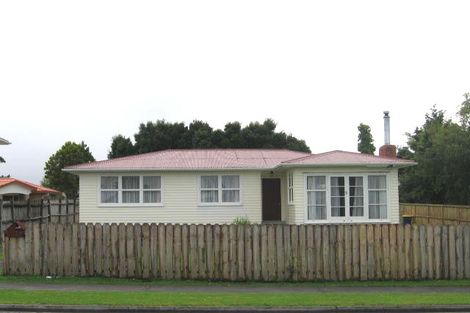 Photo of property in 77c Sturges Road, Henderson, Auckland, 0612