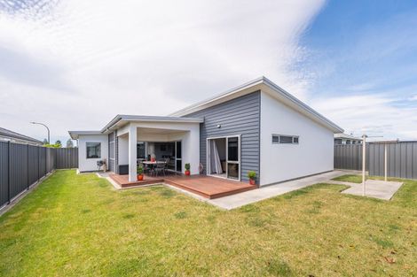Photo of property in 8 Kaituna Place, Te Awa, Napier, 4110