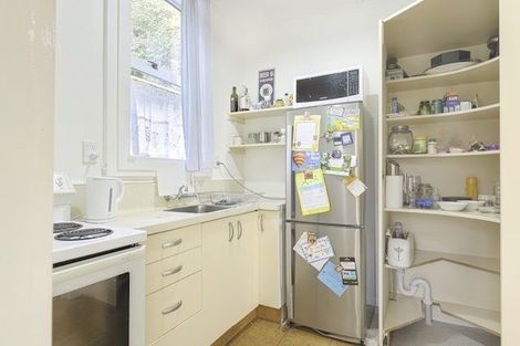 Photo of property in 165 Shakespeare Road, Bluff Hill, Napier, 4110