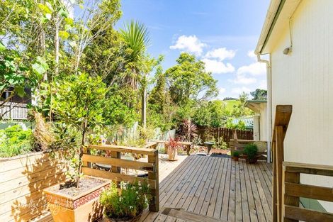 Photo of property in 5a Whaka Street, Maungaturoto, 0520
