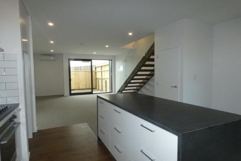 Photo of property in 11/20 Trent Street, Island Bay, Wellington, 6023