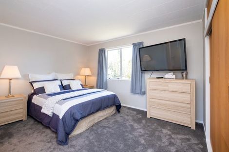 Photo of property in 37 James Cook Street, Havelock North, 4130