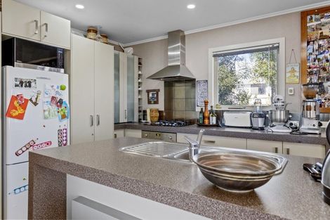 Photo of property in 15 Charles Crescent, Rainbow Point, Taupo, 3330
