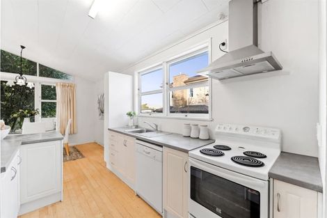 Photo of property in 1/80a Park Rise, Campbells Bay, Auckland, 0630