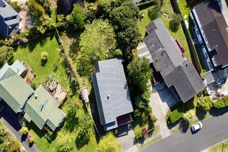 Photo of property in 5 Bradley Place, Lynmore, Rotorua, 3010