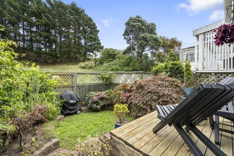 Photo of property in 8 Royal Street, Berhampore, Wellington, 6023