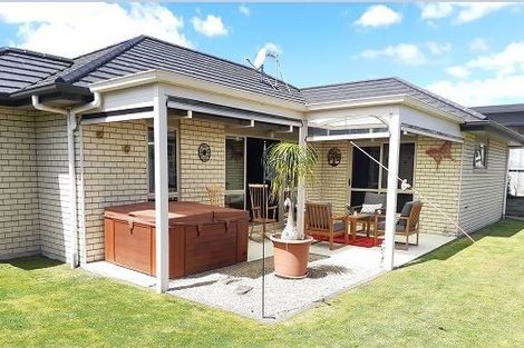 Photo of property in 69 Magellan Rise, Flagstaff, Hamilton, 3210