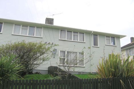 Photo of property in 70 Tremewan Street, Tawa, Wellington, 5028