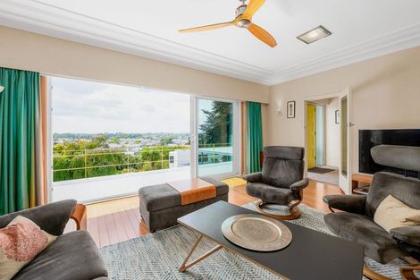 Photo of property in 48 Ohaupo Road, Melville, Hamilton, 3206