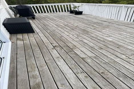 Photo of property in 1072 Great North Road, Point Chevalier, Auckland, 1022