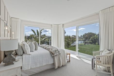 Photo of property in 22 Pohutukawa Drive, Athenree, Waihi Beach, 3177