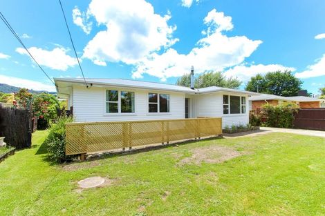 Photo of property in 105 Sunset Road, Mangakakahi, Rotorua, 3015
