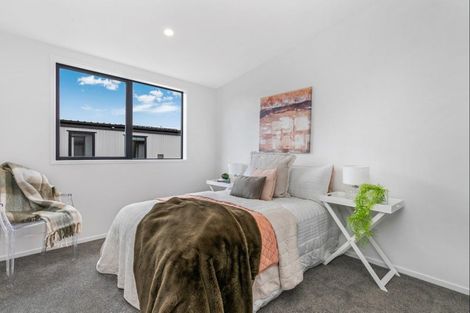 Photo of property in 4/8 Bennett Road, Pakuranga, Auckland, 2010