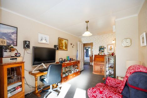 Photo of property in 376 Pohangina Road, Ashhurst, 4884