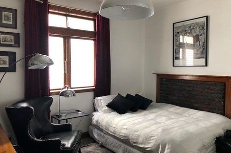 Photo of property in 2 Hataitai Road, Hataitai, Wellington, 6021