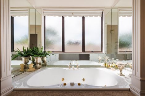 Photo of property in 95 Park Road, West End, Palmerston North, 4410