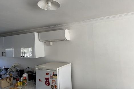 Photo of property in 2/504 Queen Street East, Hastings, 4122