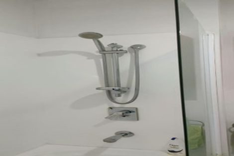 Photo of property in 9/3 Riverside Road, Orewa, 0931