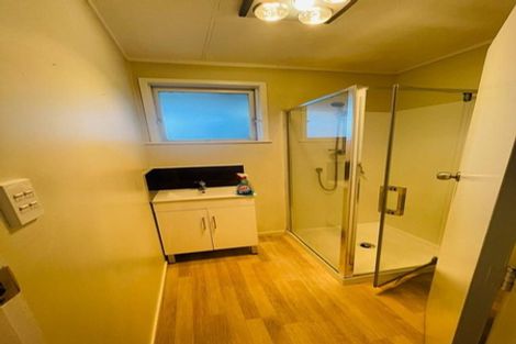 Photo of property in 625 Massey Road, Mangere, Auckland, 2022