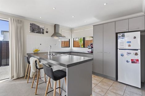 Photo of property in 48a Lewisham Street, Highland Park, Auckland, 2010