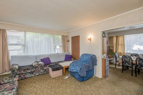 Photo of property in 77 Bartholomew Road, Levin, 5510