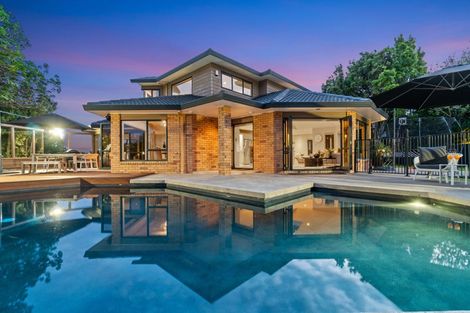 Photo of property in 127 Onetaunga Road, Chatswood, Auckland, 0626