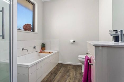 Photo of property in 75 Aerodrome Road, Thornton, Whakatane, 3191