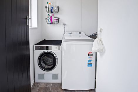 Photo of property in 23 Maitland Street, East Gore, Gore, 9710