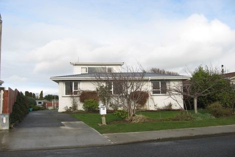 Photo of property in 19 Bruce Street, Waikiwi, Invercargill, 9810