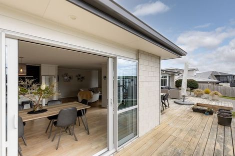 Photo of property in 8c Tinopai Drive, Omokoroa, 3114