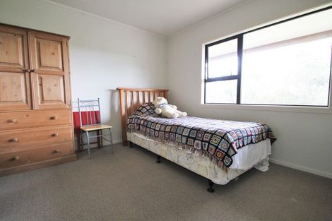 Photo of property in 1435 Old North Road, Helensville, 0875