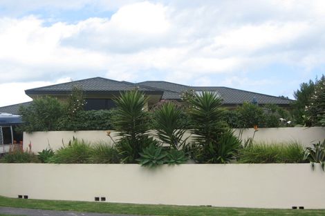 Photo of property in 24 Ashmore Drive, Frankleigh Park, New Plymouth, 4310