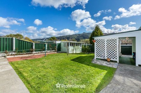 Photo of property in 14 Courtenay Road, Heretaunga, Upper Hutt, 5018