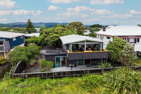 Photo of property in 215 Manly Street, Paraparaumu Beach, Paraparaumu, 5032