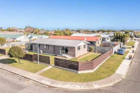 Photo of property in 54 Paisley Street, Kew, Invercargill, 9812