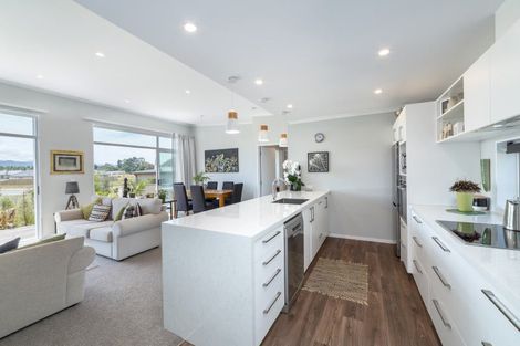 Photo of property in 19 Cotterville Crescent, Greytown, 5712