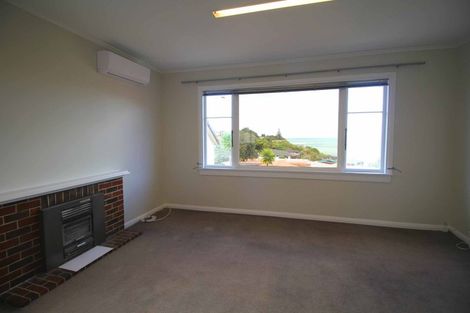 Photo of property in 30 Lewis Street, Blockhouse Bay, Auckland, 0600